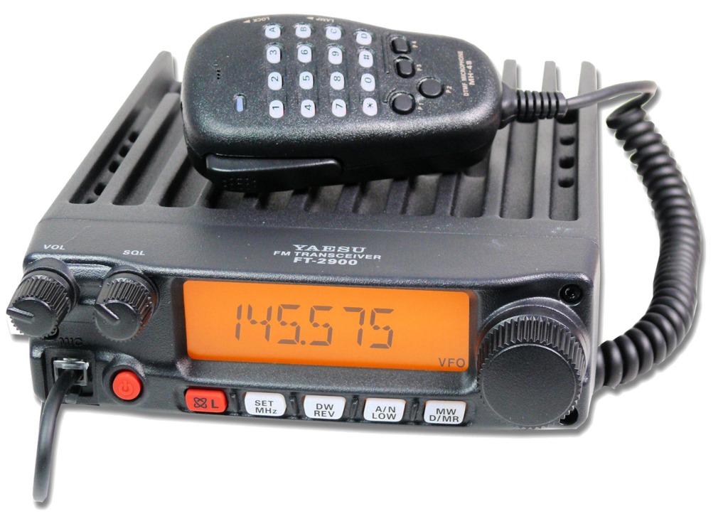 Рация Yaesu си би