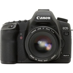 Canon EOS 5D Mark II 50mm f/1.4 Kit